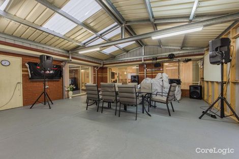 Property photo of 13 Millstream Way Caroline Springs VIC 3023