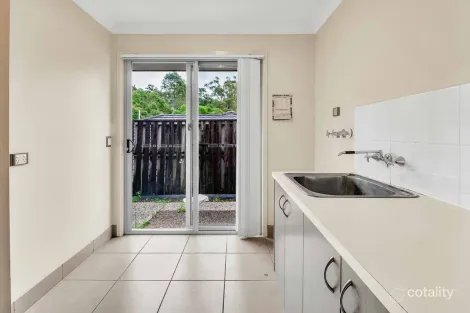 Property photo of 19 Chesterton Street Pacific Pines QLD 4211