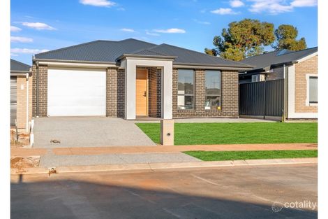 5 Raylene Ct, Blakeview, SA 5114