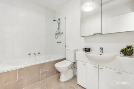 Property photo of 7 Shady Mews Clayton VIC 3168
