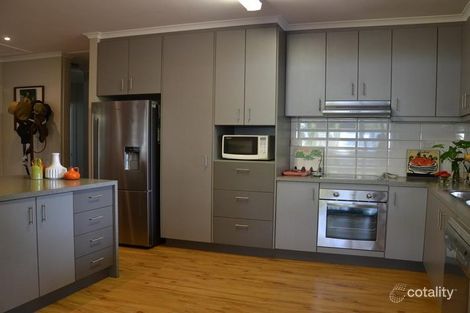 30 Kent Cl, Mission Beach, QLD 4852