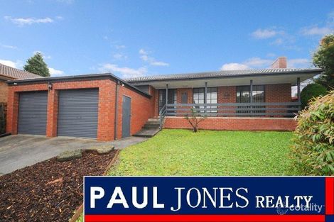 Property photo of 2 Gresham Close Endeavour Hills VIC 3802