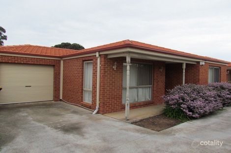 2/10 Toolern St, Melton South, VIC 3338
