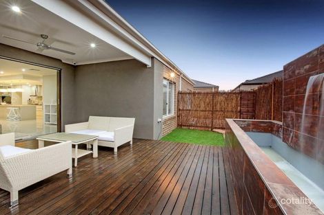 Property photo of 3 Cinnamara Circuit Tarneit VIC 3029