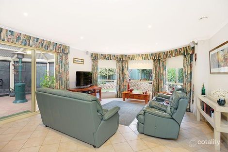 Property photo of 6 Oakford Crescent Happy Valley SA 5159