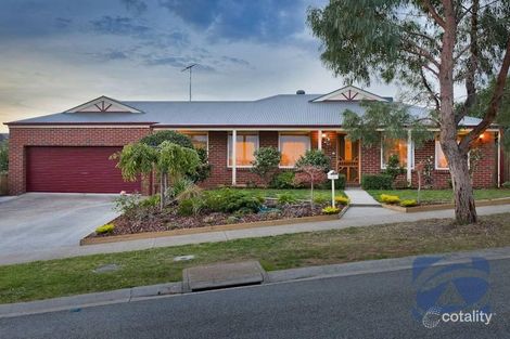 7 Hillrise Ct, Pakenham, VIC 3810