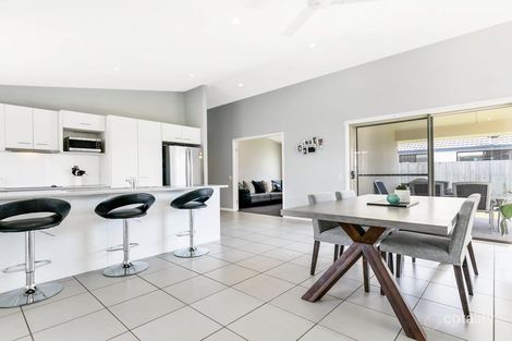 Property photo of 3 Bainbridge Circuit Sippy Downs QLD 4556