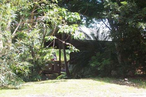 Property photo of 2 Gin Gin Crescent Ocean Shores NSW 2483