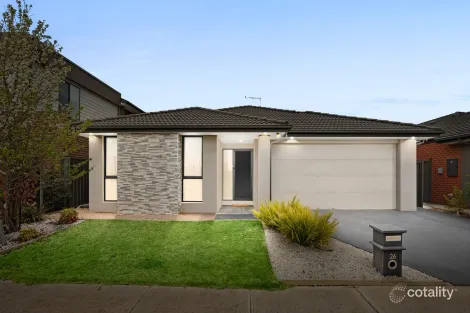 Property photo of 26 Gateau Drive Werribee VIC 3030