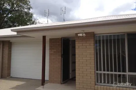 2/108a James St, South Toowoomba, QLD 4350