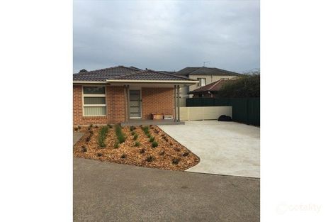 137a Station St, Fairfield Heights, NSW 2165