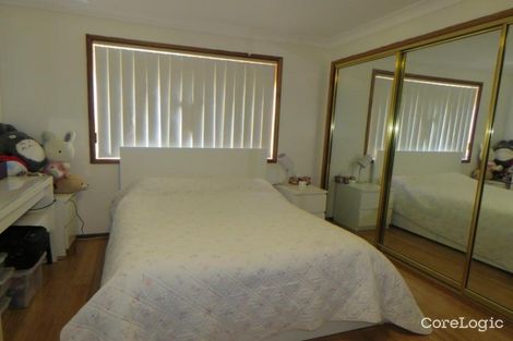 Property photo of 33 Sunny Place St Johns Park NSW 2176