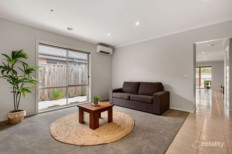Property photo of 14 Karaman Street Doreen VIC 3754
