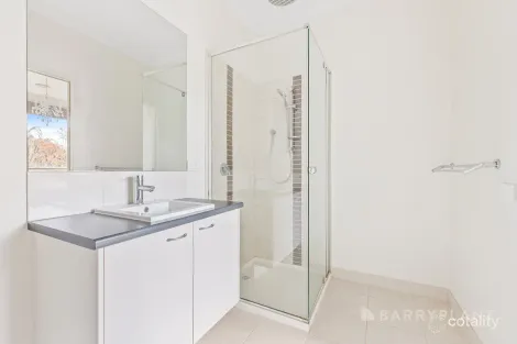 36 Central Ave, Pakenham, VIC 3810