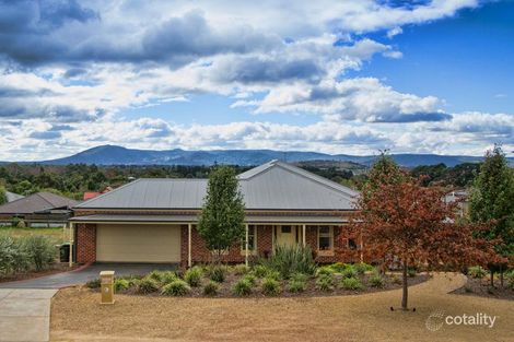 Property photo of 25 Alcheringa Court Gisborne VIC 3437