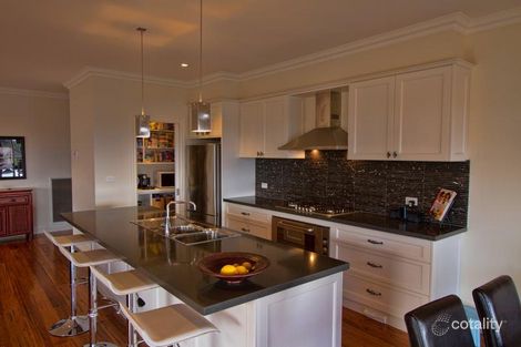 Property photo of 25 Alcheringa Court Gisborne VIC 3437
