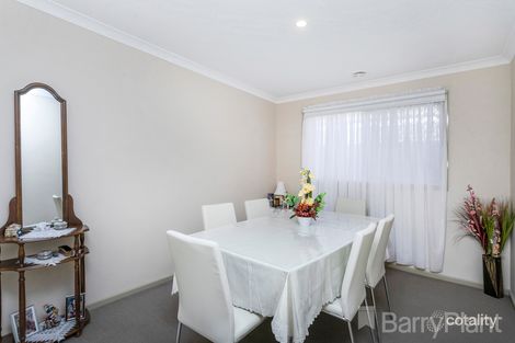 Property photo of 6 Veneto Grove Greenvale VIC 3059