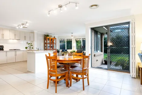 Property photo of 12 Ridgeline Drive The Ponds NSW 2769