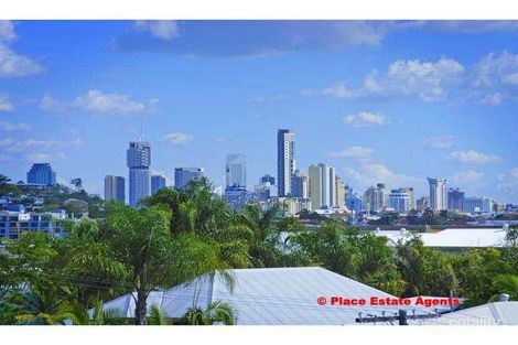 Property photo of 25 Birkalla Street Bulimba QLD 4171