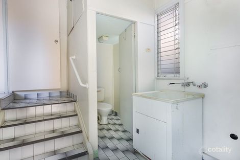 Property photo of 24 Robertson Road Eastern Heights QLD 4305