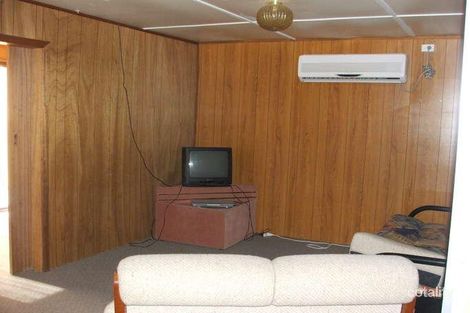 Property photo of 1 Eremophila Street Roxby Downs SA 5725