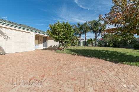 Property photo of 11 Gandesa Green Port Kennedy WA 6172