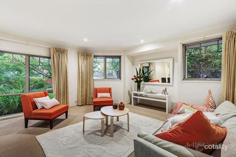 Property photo of 1/21 Cheviot Road Mount Waverley VIC 3149