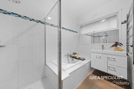 Property photo of 2 Torana Court Doveton VIC 3177