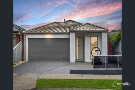 Property photo of 16 Bernwood Road Mickleham VIC 3064