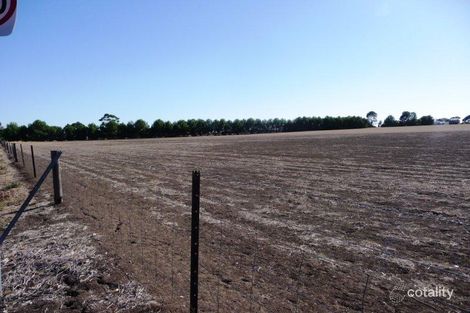Property photo of 1 Old Noradjuha Road Natimuk VIC 3409