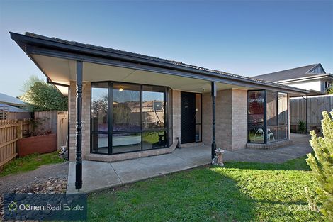 Property photo of 27 Helen Street Drouin VIC 3818