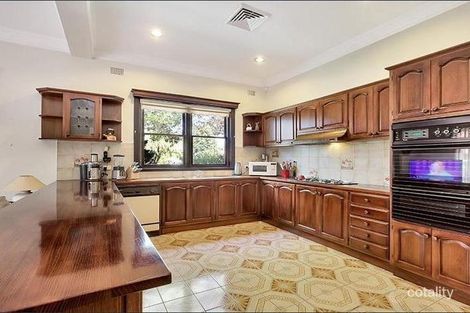 Property photo of 18 Koorinda Avenue Kensington NSW 2033