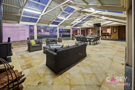 Property photo of 19 Elk Turn Cranbourne VIC 3977