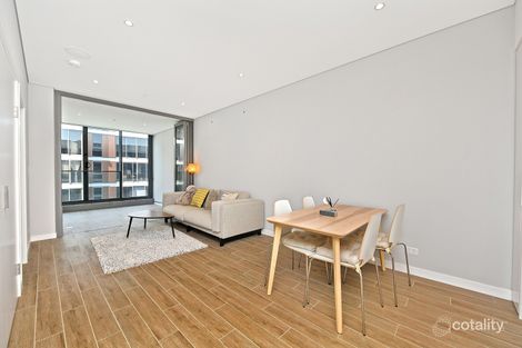 Property photo of 605/7 Half Street Wentworth Point NSW 2127