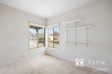 Property photo of 9 Joshua Court Spring Gully VIC 3550