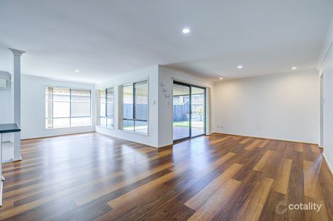 Property photo of 17 Manor Crescent Wakerley QLD 4154