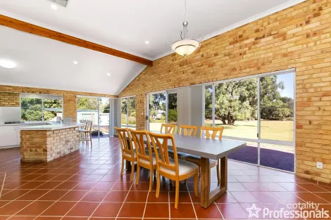 Property photo of 29 Myall Place Banjup WA 6164