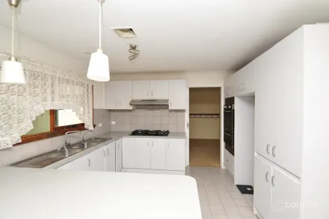 Property photo of 1 Jambe Court Hampton Park VIC 3976