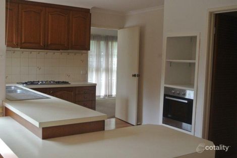 Property photo of 1 Holland Grove Caulfield North VIC 3161