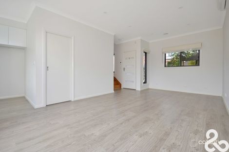 Property photo of 2/17 Cynga Street Preston VIC 3072