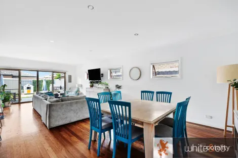 Property photo of 1 Travertine Crescent Doreen VIC 3754