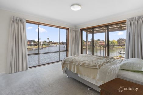 Property photo of 18 Brigantine Court Patterson Lakes VIC 3197