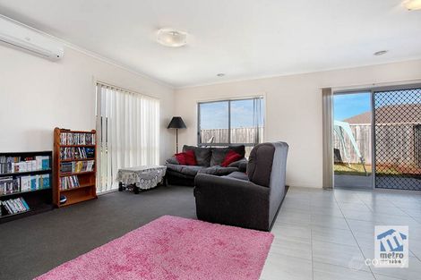 Property photo of 6 Glenvista Road Pakenham VIC 3810