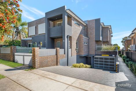 Property photo of 2/6 Holland Crescent Casula NSW 2170