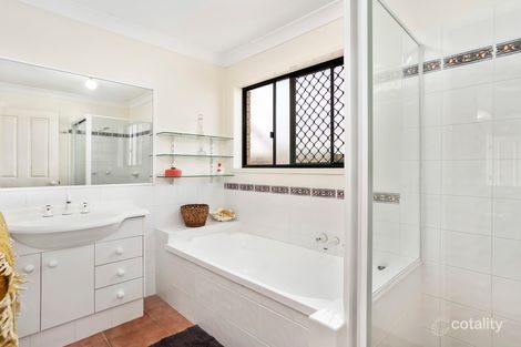 Property photo of 2/10 Alkira Avenue Palm Beach QLD 4221