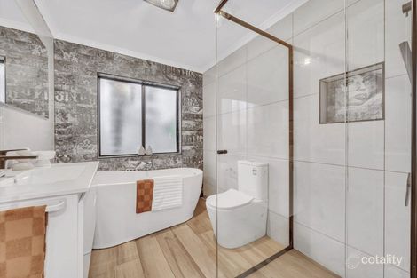 Property photo of 38 Dartmoor Drive Cranbourne East VIC 3977