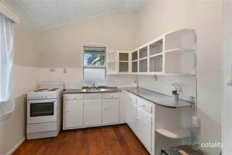 Property photo of 16 Bruce Street Chermside QLD 4032