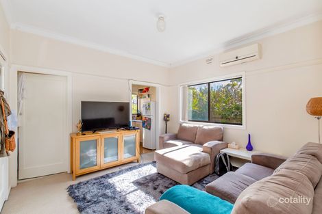 17 Nareen Pde, North Narrabeen, NSW 2101