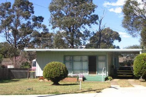 3 Tangaloa Cres, Lethbridge Park, NSW 2770