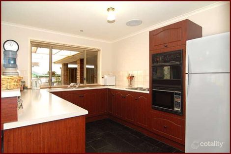 Property photo of 19 Tullamore Court Greenwith SA 5125